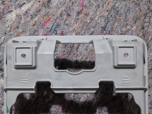 bontott SKODA OCTAVIA III Középső Szemüvegtartó