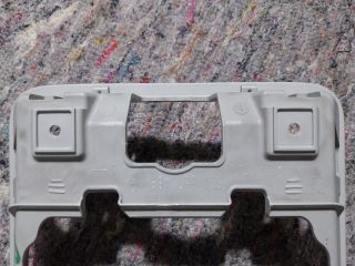 bontott SKODA OCTAVIA III Középső Szemüvegtartó