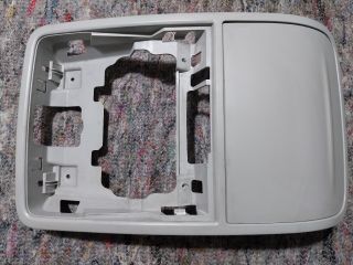 bontott SKODA OCTAVIA III Középső Szemüvegtartó