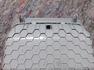 bontott SKODA OCTAVIA III Középső Szemüvegtartó