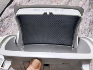 bontott SKODA OCTAVIA III Középső Szemüvegtartó