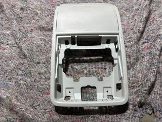 bontott SKODA OCTAVIA III Középső Szemüvegtartó