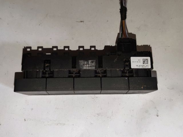 bontott SKODA OCTAVIA III Központizár Elektronika