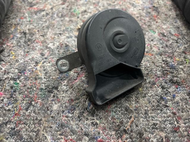 bontott SKODA OCTAVIA III Kürt