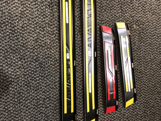 bontott SKODA OCTAVIA III Küszöb Burkolat