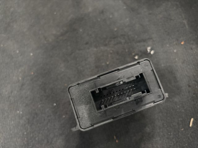 bontott SKODA OCTAVIA III Lámpa Vezérlő