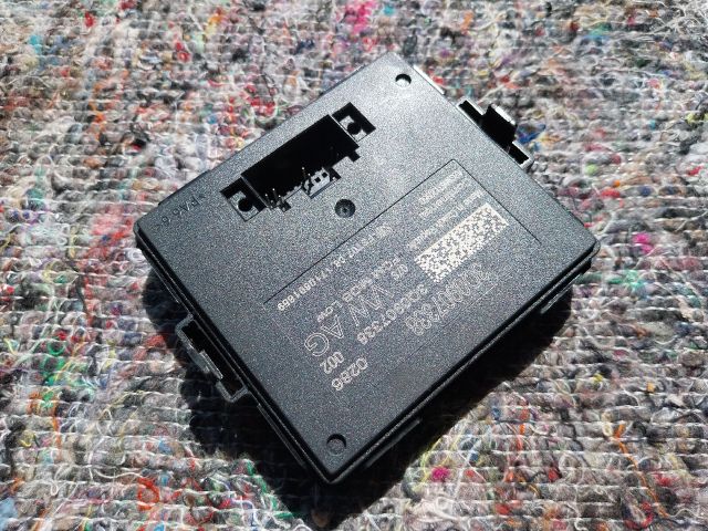 bontott SKODA OCTAVIA III Lámpa Vezérlő