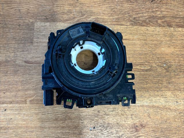 bontott SKODA OCTAVIA III Légzsák Átvezető Szalagkábel