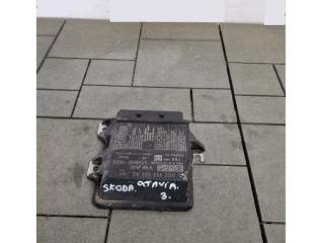 bontott SKODA OCTAVIA III Légzsák Elektronika