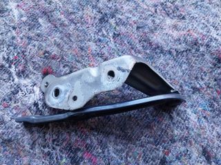 bontott SKODA OCTAVIA III Motorháztető Bal Zsanér