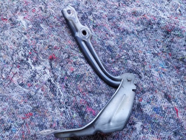 bontott SKODA OCTAVIA III Motorháztető Bal Zsanér