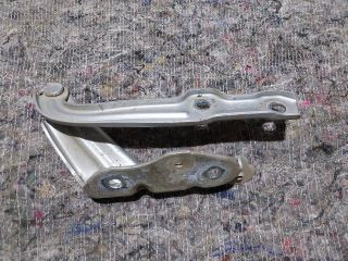 bontott SKODA OCTAVIA III Motorháztető Bal Zsanér