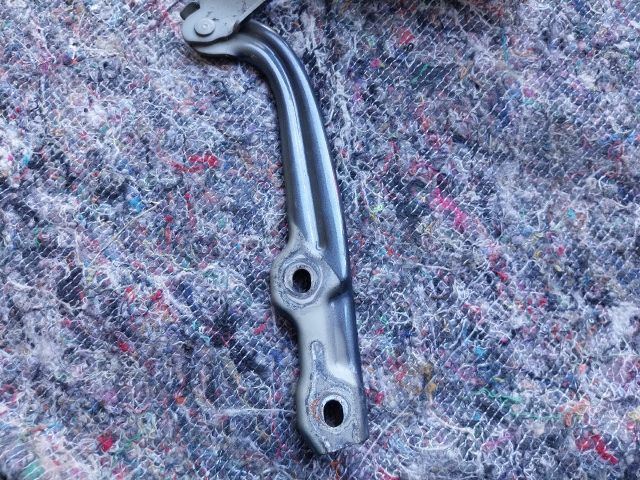 bontott SKODA OCTAVIA III Motorháztető Bal Zsanér