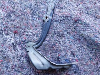 bontott SKODA OCTAVIA III Motorháztető Jobb Zsanér