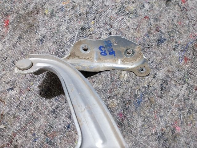 bontott SKODA OCTAVIA III Motorháztető Jobb Zsanér