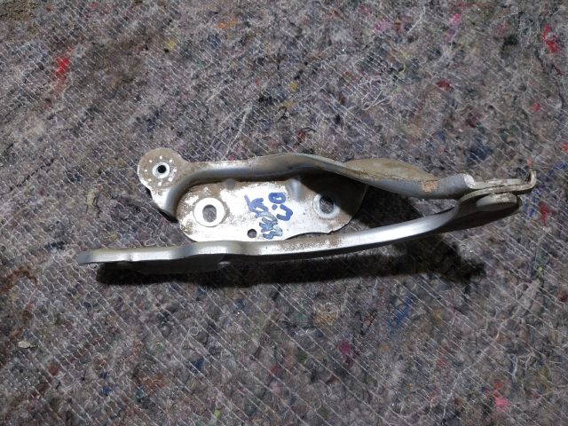 bontott SKODA OCTAVIA III Motorháztető Jobb Zsanér