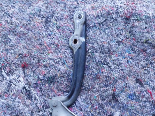 bontott SKODA OCTAVIA III Motorháztető Jobb Zsanér