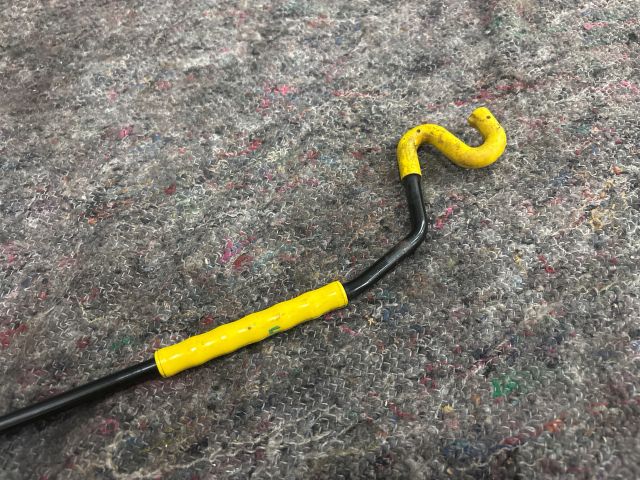 bontott SKODA OCTAVIA III Motorháztető Kitámasztó Rúd