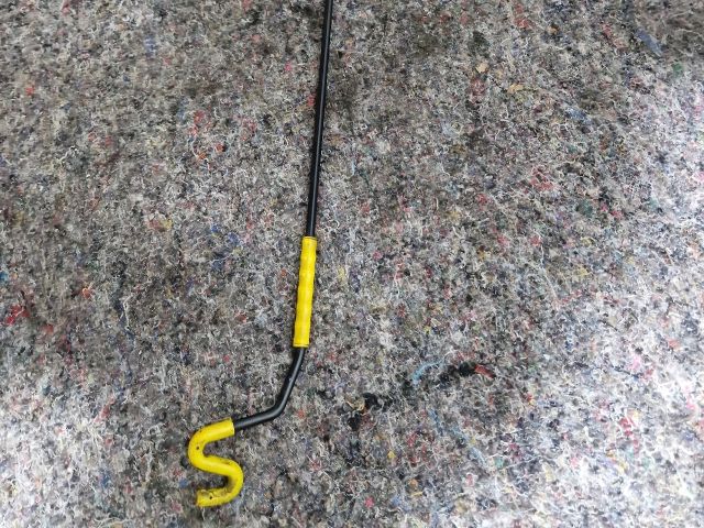 bontott SKODA OCTAVIA III Motorháztető Kitámasztó Rúd