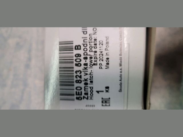 bontott SKODA OCTAVIA III Motorháztető Zárszerkezet