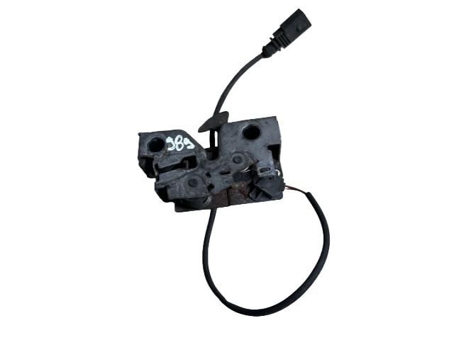 bontott SKODA OCTAVIA III Motorháztető Zárszerkezet