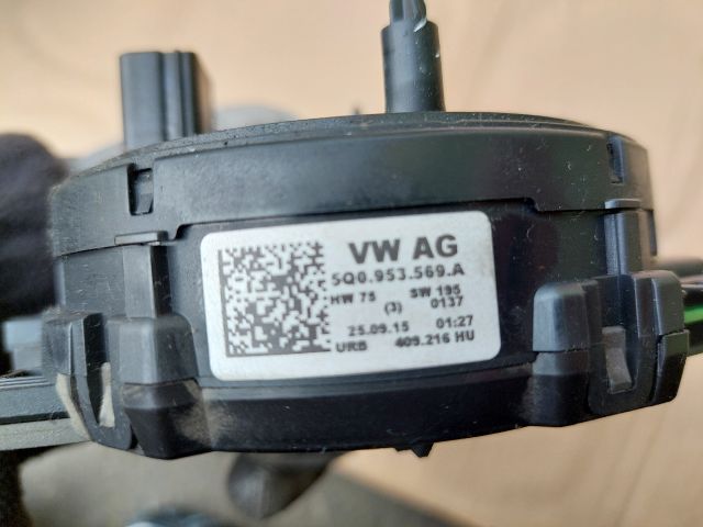 bontott SKODA OCTAVIA III Multikormány Elektronika