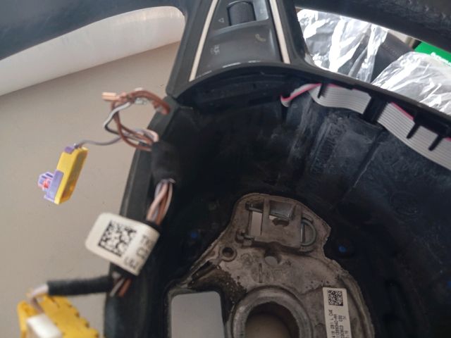 bontott SKODA OCTAVIA III Multikormány