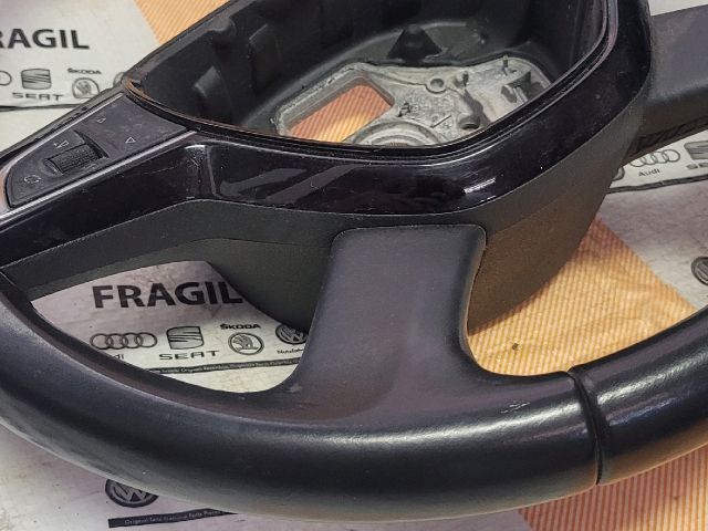 bontott SKODA OCTAVIA III Multikormány