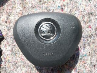 bontott SKODA OCTAVIA III Multikormány