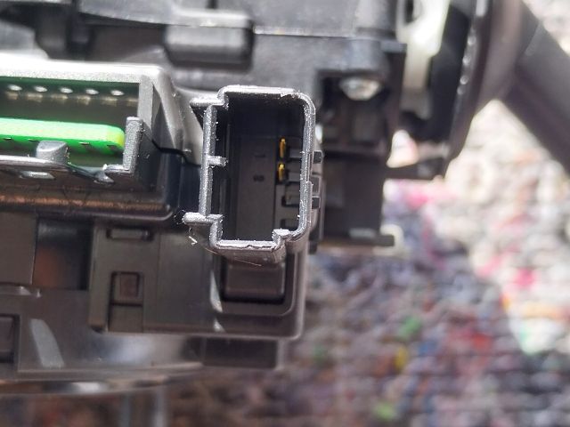 bontott SKODA OCTAVIA III Multikormány