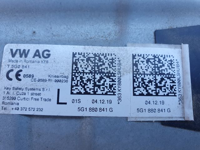 bontott SKODA OCTAVIA III Műszerfal Héj