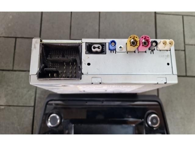 bontott SKODA OCTAVIA III Navigációs Fejegység