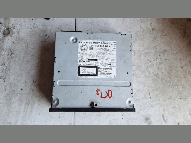 bontott SKODA OCTAVIA III Navigációs Fejegység