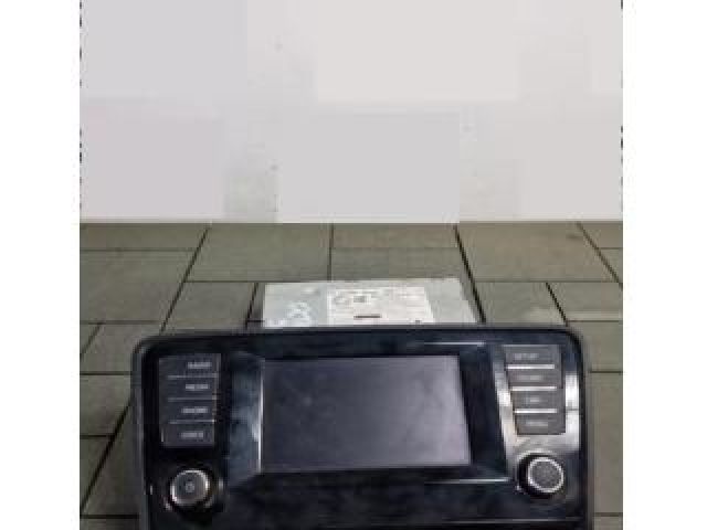 bontott SKODA OCTAVIA III Navigációs Fejegység