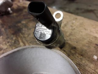 bontott SKODA OCTAVIA III Olajnyomás Szelep Okoskerékhez