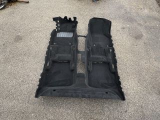 bontott SKODA OCTAVIA III Padlószőnyeg