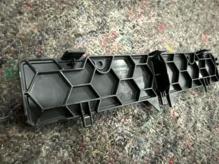 bontott SKODA OCTAVIA III Pollenszűrő Fedél