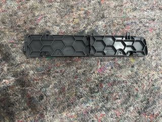 bontott SKODA OCTAVIA III Pollenszűrő Fedél