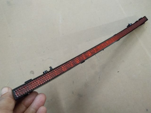 bontott SKODA OCTAVIA III Pótféklámpa