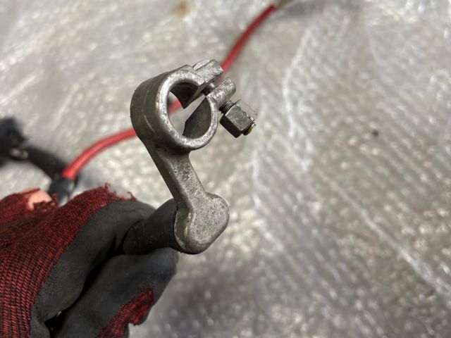 bontott SKODA OCTAVIA III Pozitív Kábel