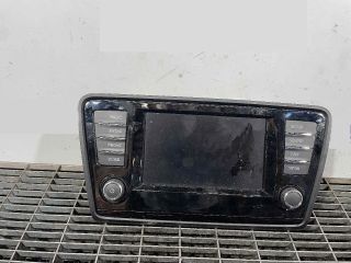 bontott SKODA OCTAVIA III Rádió / CD