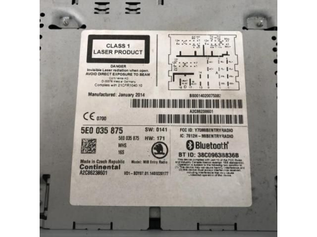 bontott SKODA OCTAVIA III Rádió / CD