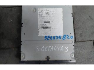 bontott SKODA OCTAVIA III Rádió / CD