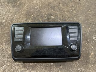 bontott SKODA OCTAVIA III Rádió / CD