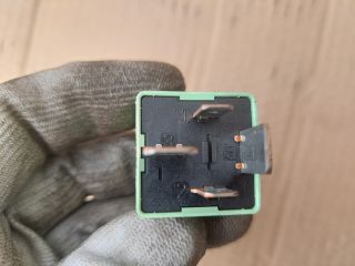 bontott SKODA OCTAVIA III Relé