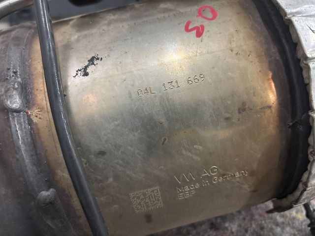 bontott SKODA OCTAVIA III Részecskeszűrő