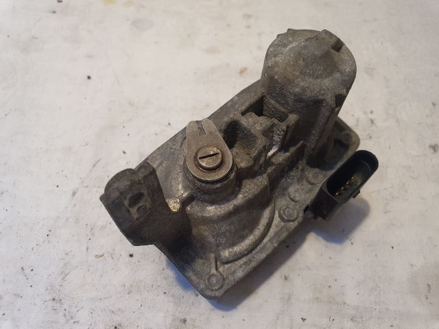 bontott SKODA OCTAVIA III Szívósor Elektronika