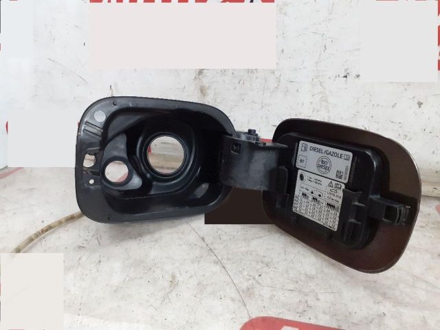 bontott SKODA OCTAVIA III Tankajtó