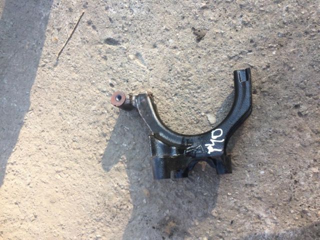 bontott SKODA OCTAVIA III Tartó Bak