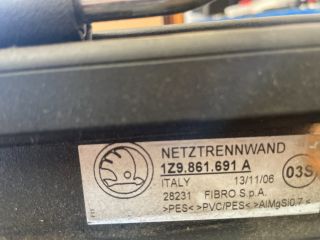 bontott SKODA OCTAVIA III Térelválasztó